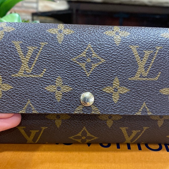 ❤️sold!authentic lv wallet - Picture 2 of 14